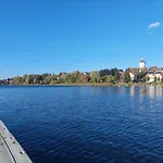 Zakatek Nad Jeziorem Rum i privatbostad Ełk