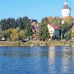 Zakatek Nad Jeziorem