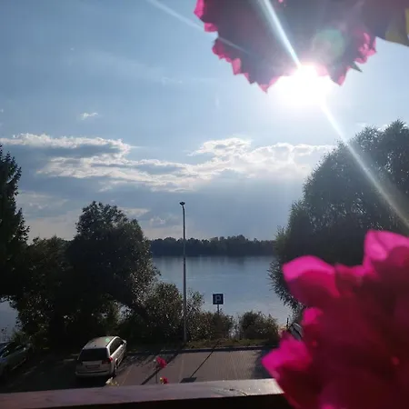 Zakątek Nad Jeziorem Ełk