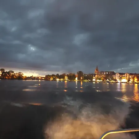 Zakatek Nad Jeziorem Rum i privatbostad *