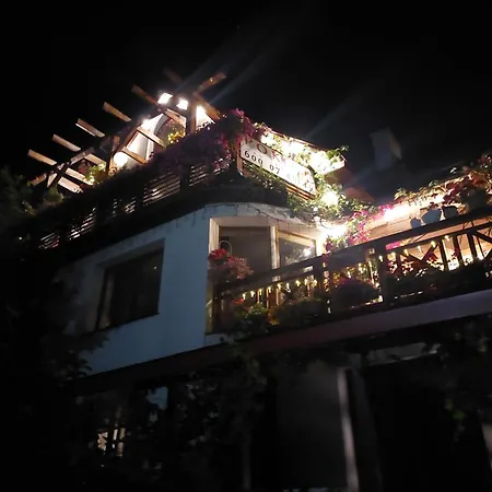 Zakatek Nad Jeziorem *